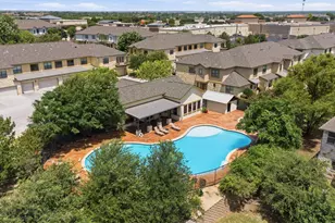 2105 Town Centre Dr, Round Rock, TX 78664 - Photo 27