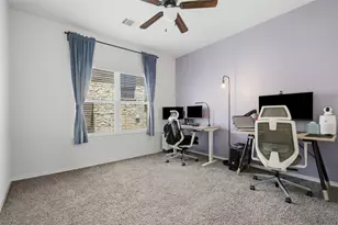 2105 Town Centre Dr, Round Rock, TX 78664 - Photo 23