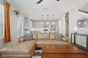 2105 Town Centre Dr, Round Rock, TX 78664 - Photo 7
