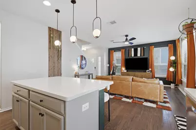 2105 Town Centre Drive #40, Round Rock, TX 78664 - Photo 9