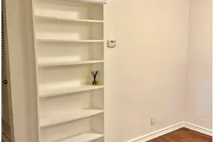 2401 Manor Rd, Austin, TX 78722 - Photo 9