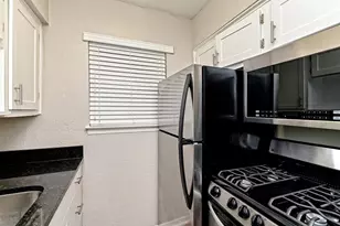 2401 Manor Rd, Austin, TX 78722 - Photo 21