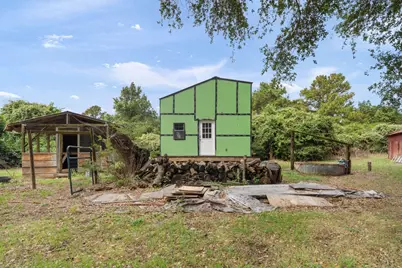 10843 US Highway 90 W, Harwood, TX 78632 - Photo 15