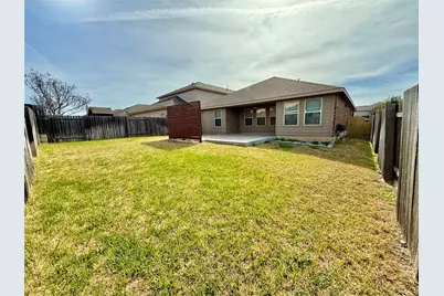 4512 Chestnut Meadows Bend, Georgetown, TX 78626 - Photo 19