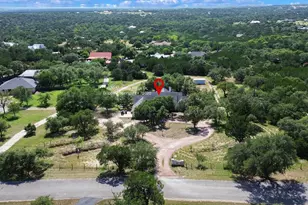 1120 Meadow Ridge Dr, Dripping Springs, TX 78620 - Photo 39