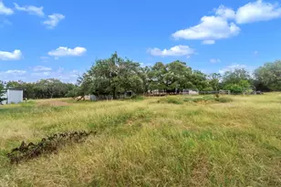 1120 Meadow Ridge Dr, Dripping Springs, TX 78620 - Photo 33