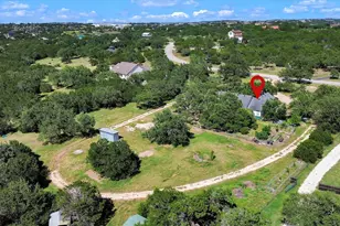 1120 Meadow Ridge Dr, Dripping Springs, TX 78620 - Photo 37