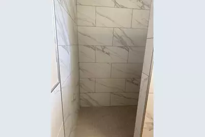 719 Eckel Street, La Grange, TX 78945 - Photo 7