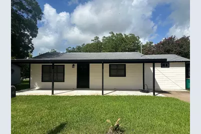 719 Eckel Street, La Grange, TX 78945 - Photo 1