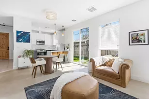 3112 Powell Cir, Austin, TX 78704 - Photo 3