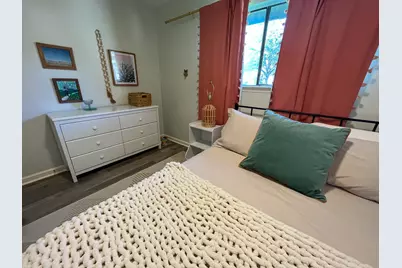 2511 E Stassney Lane, Austin, TX 78744 - Photo 17