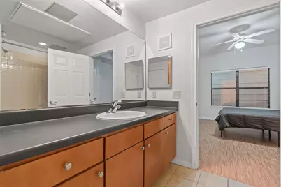 2515 Pearl #508, Austin, TX 78705 - Photo 11