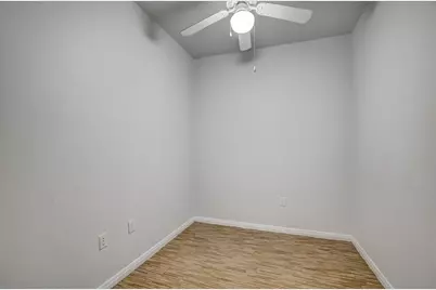 2515 Pearl #408, Austin, TX 78705 - Photo 5