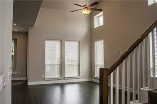 1013 Banyon St, Austin, TX 78757 - Photo 13