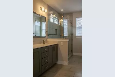 1013 Banyon Street, Austin, TX 78757 - Photo 19