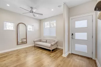 6800 Menchaca Road #5, Austin, TX 78745 - Photo 9