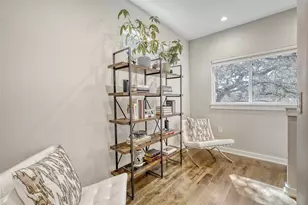 6800 Menchaca Rd, Austin, TX 78745 - Photo 17