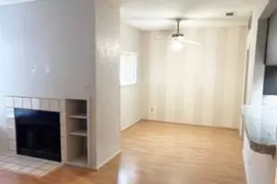 806 W 24th St, Austin, TX 78705 - Photo 1