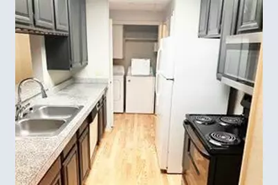 806 W 24th Street #201, Austin, TX 78705 - Photo 5