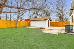 1108 Vasquez St, Austin, TX 78741 - Photo 31