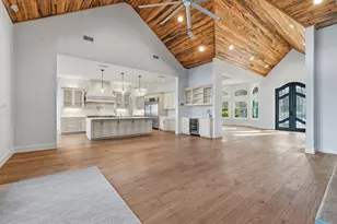 306 Napa Ct, Driftwood, TX 78619 - Photo 17