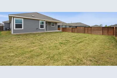 388 Barcelona, Kyle, TX 78640 - Photo 25