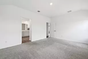 388 Barcelona, Kyle, TX 78640 - Photo 15