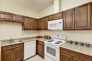420 N Pleasant Valley Rd, Austin, TX 78702 - Photo 9
