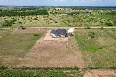 1136 Country Road 484 Road, Elgin, TX 78621 - Photo 33