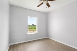 1136 Country Road 484 Rd, Elgin, TX 78621 - Photo 23