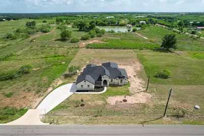 1136 Country Road 484 Road, Elgin, TX 78621 - Photo 33