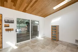 2404 Barton Skyway, Austin, TX 78704 - Photo 9