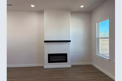 211 Big Bow, Smithville, TX 78957 - Photo 5