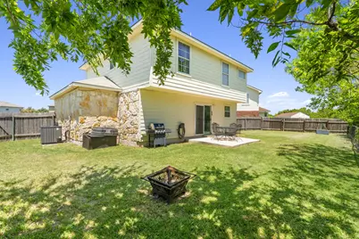 704 Honeysuckle Drive, Leander, TX 78641 - Photo 3