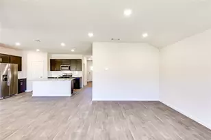 237 Sky Meadows Cir, San Marcos, TX 78666 - Photo 9