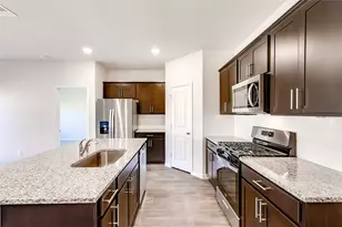 237 Sky Meadows Cir, San Marcos, TX 78666 - Photo 13