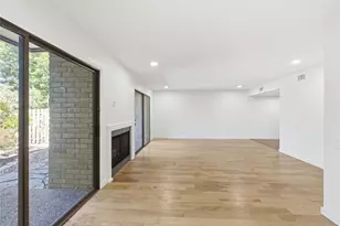 48 Woodstone Square, Austin, TX 78703 - Photo 29