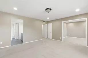 48 Woodstone Square, Austin, TX 78703 - Photo 9