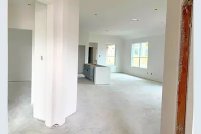 410 Raleigh Drive, Georgetown, TX 78633 - Photo 3