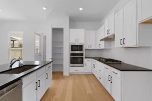 410 Raleigh Dr, Georgetown, TX 78633 - Photo 21