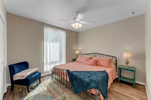 319 Meadowlakes Dr, Marble Falls, TX 78654 - Photo 13