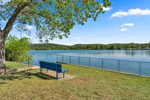 319 Meadowlakes Dr, Marble Falls, TX 78654 - Photo 25