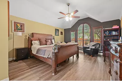 12613 Picket Rope Lane, Austin, TX 78727 - Photo 11