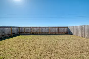 201 Tugboat Annie Wy, Jarrell, TX 76537 - Photo 25