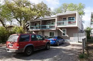 1106 W 22nd St, Austin, TX 78705 - Photo 5