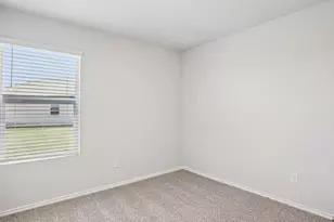148 Wyatt Wy, Jarrell, TX 76537 - Photo 27