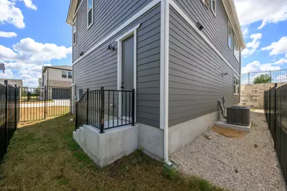9105 Hamadryas Drive, Austin, TX 78744 - Photo 27