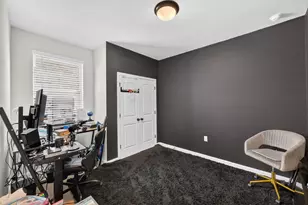 9105 Hamadryas Dr, Austin, TX 78744 - Photo 21