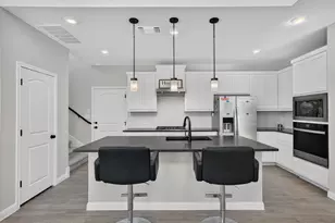 9105 Hamadryas Dr, Austin, TX 78744 - Photo 5