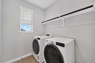 9105 Hamadryas Dr, Austin, TX 78744 - Photo 23